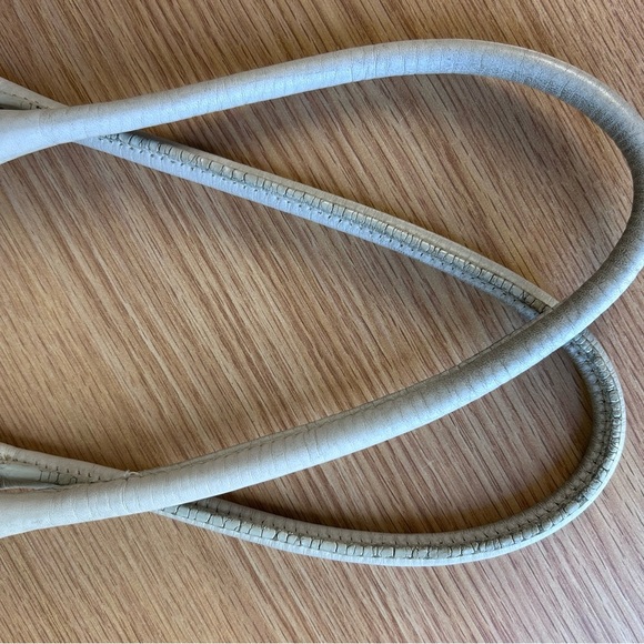 Pink Leather "Antonio Melani" Designer purse - Picture 7 of 7